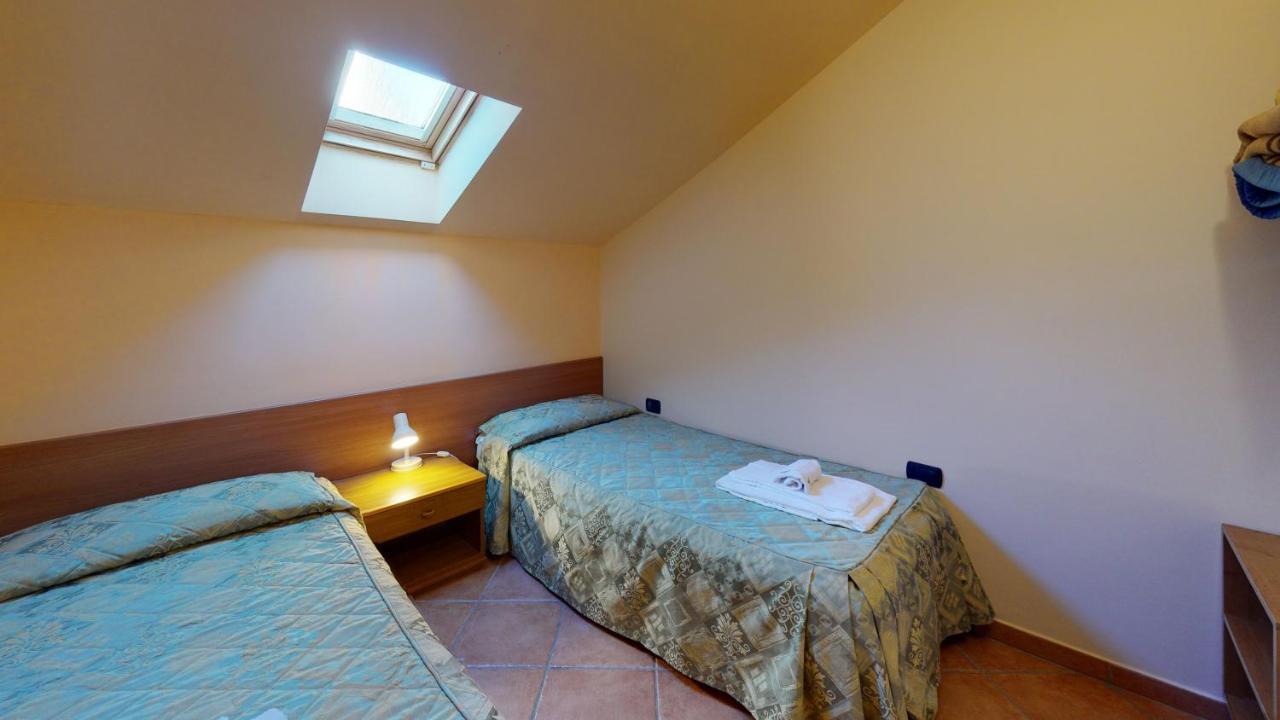 Hotel Residence Mirafiori Loano Kültér fotó
